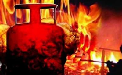 Four of family die in LPG cylinder explosion in Bihar
