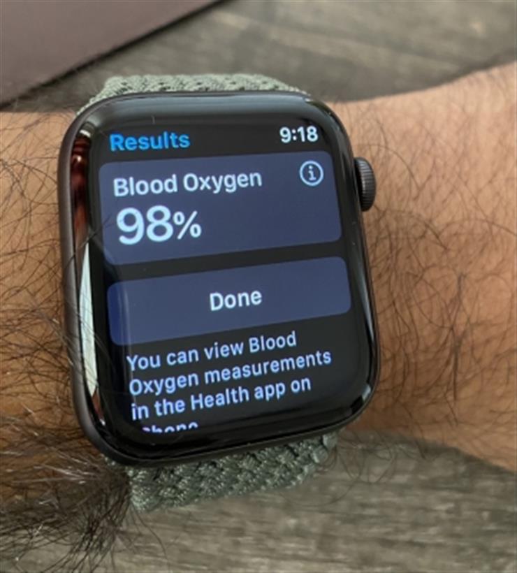 Apple Watch saves doctor's life who took a hard fall