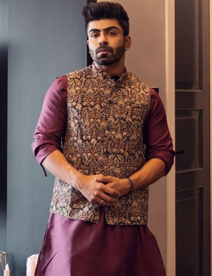 Mughal Darbar Kalamkari Nehru Jacket , Men's Bandi – Taroob® Official Site