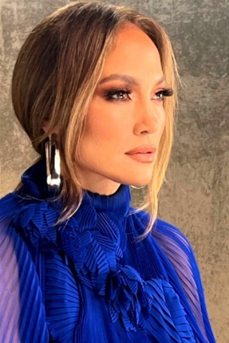 Jennifer Lopez Says Women Get Sexier As They Age