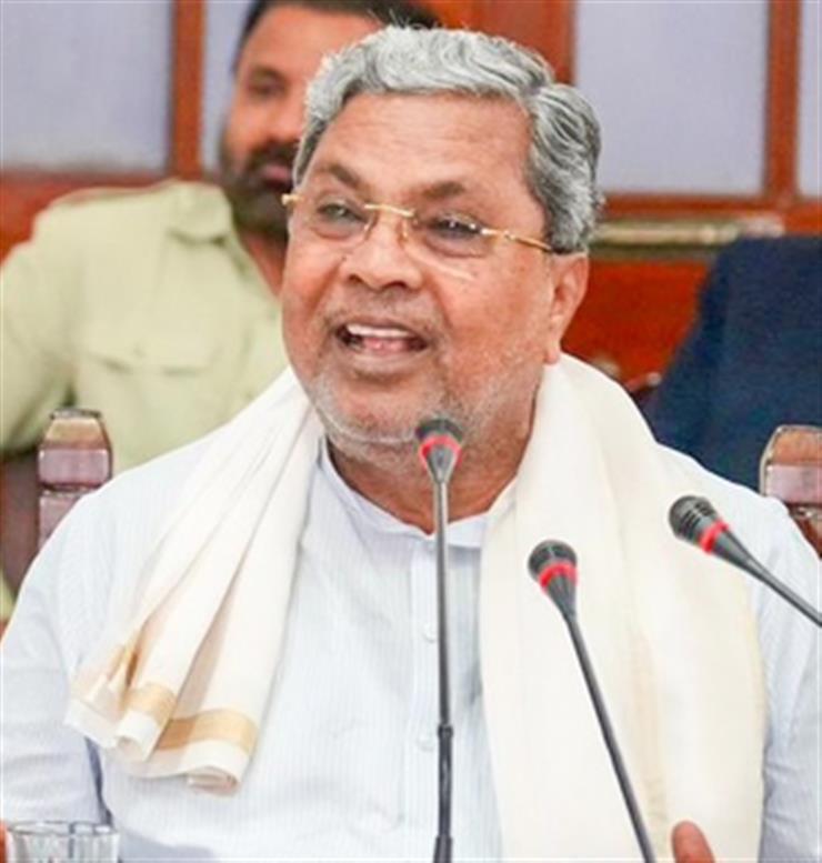 No decision taken on Muslim reservation in awarding contracts: Siddaramaiah