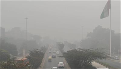 Blanket of smog continues in Delhi, AQI 'very poor'