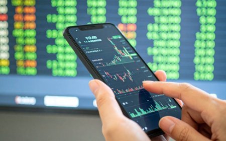 Markets end lower as crude oil surge weighs; mid, small caps outperform