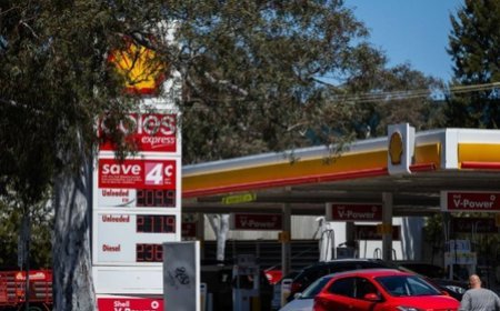 Over 40 pc of Australians say US, Israel most responsible for fuel crisis