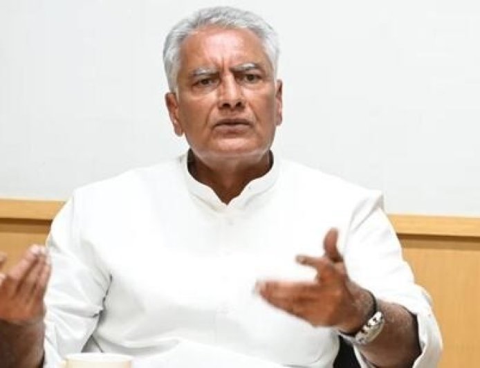 Sunil Jakhar has demanded an investigation into an alleged scam in the purchase of old gunny bags by the Punjab government