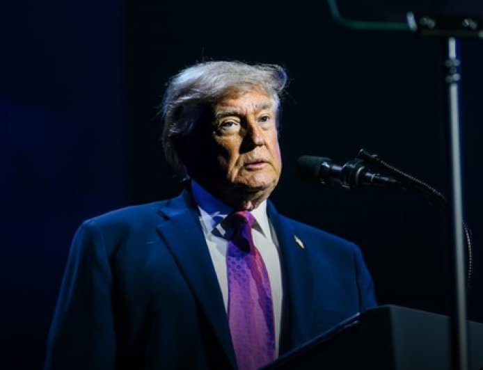 White House correspondents' annual dinner to be rescheduled; Trump to meet press soon