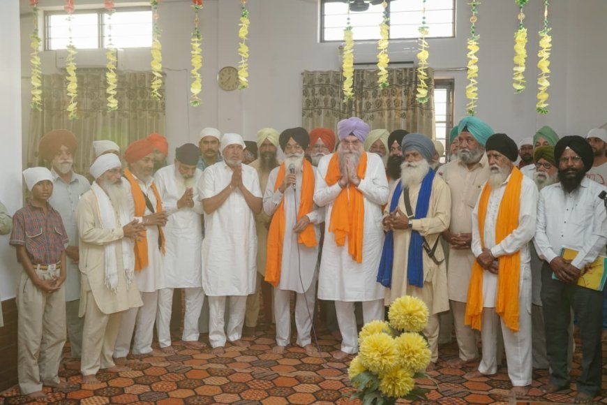 Management Committee and Sangat of Sri Guru Tegh Bahadur Gurdwara Sahib, Kotkapura honour Speaker Sandhwan