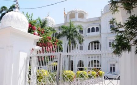 SIT Visits SGPC Office Seeking Records on Missing 328 Guru Granth Sahib Saroops Case