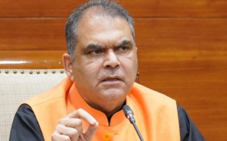 Take Immediate Action on Stray Dog Menace: Cabinet Minister Sanjeev Arora Directs MC Commissioners