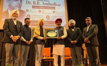 Legal fraternity must act as vanguard to protect Constitution & democratic values: Harpal Singh Cheema