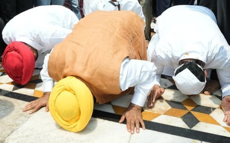 CM Bhagwant Singh Mann pays obeisance at Sri Harmandir Sahib, thanks Almighty for strength to enact historic anti-sacrilege law