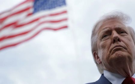 Trump mocks Democrats, floats 2028 ‘dream team’ at White House dinner