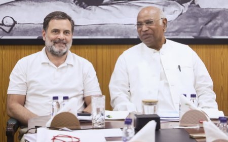 Kerala CM puzzle deepens as Congress high command keeps all guessing