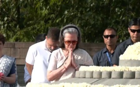 Cong leaders pay homage to Rajiv Gandhi on his death anniversary, recall his vision for India
