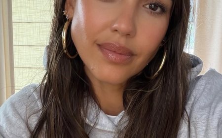 Jessica Alba: This year’s flying by, I’m reminding myself to slow down