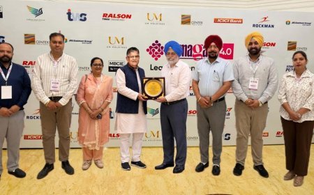 PAU-PABI conferred best incubator award at startup Samagam 4.0 at Ludhiana