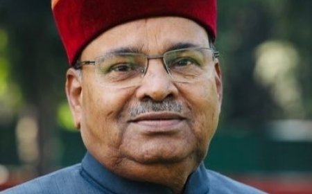 Karnataka Governor’s sudden Mumbai trip adds to CM change speculation