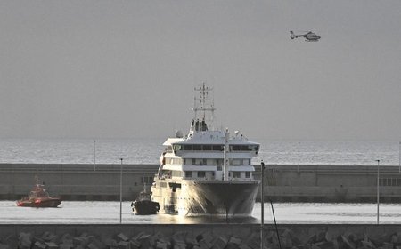 Australia extends quarantine for 6 cruise passengers linked to hantavirus outbreak