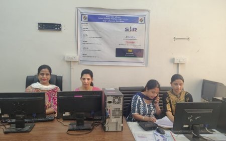 Help Desk Established at District Administrative Complex, Amritsar for Special Intensive Revision of Electoral Roll