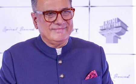 Boman Irani recalls first time working with Amitabh Bachchan in ‘Waqt’ says ‘It’s a special privilege’