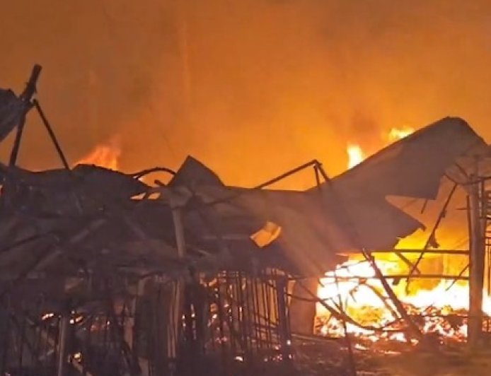 Ghaziabad: Fire breaks out in transformer in Khoda's Adarsh Nagar colony
