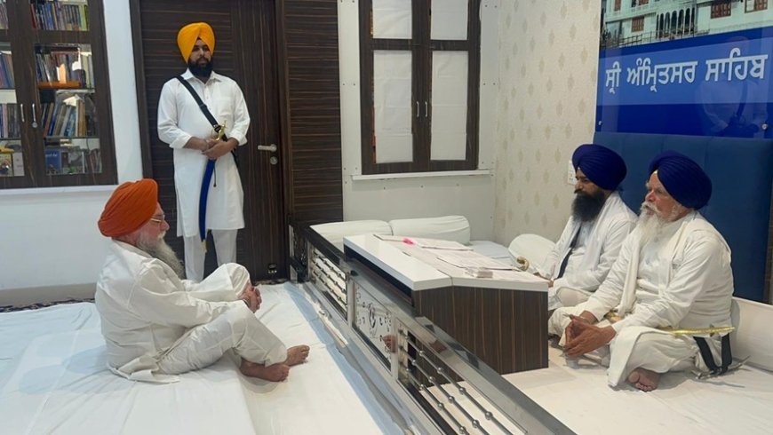 Akal Takht Gives Punjab Government 15 Days to Remove Objectionable Clauses from Sri Guru Granth Sahib Related Amended Act 