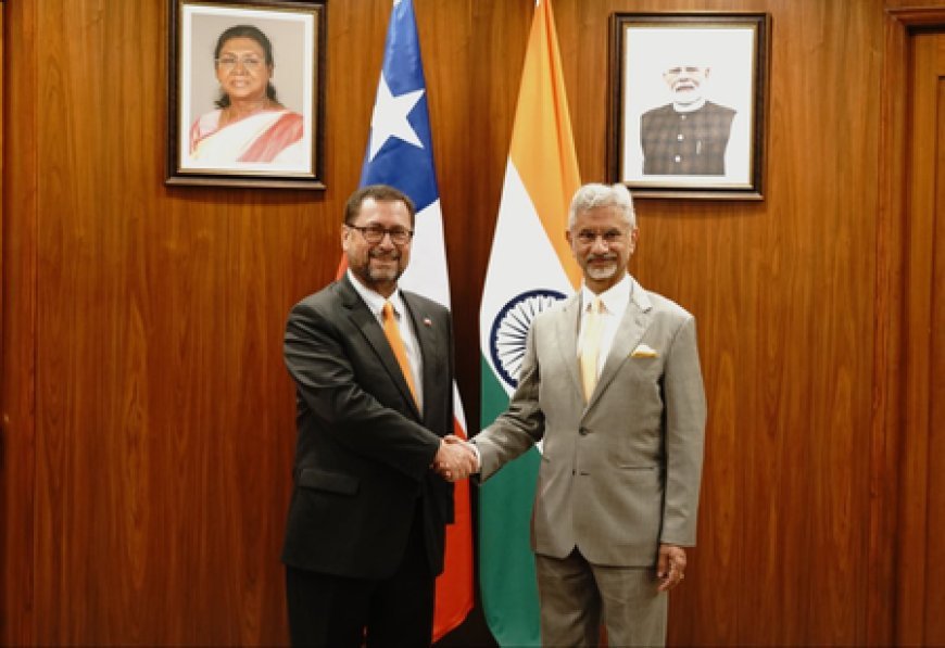 EAM Jaishankar meets Chilean FM Mackenna, discusses strengthening bilateral ties 