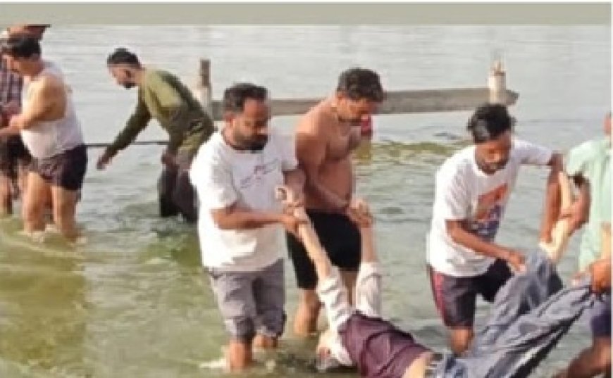 Two real sisters jumped into Kapil Muni Tirtha Pond, mother also attempted suicide after hearing the news of death of daughters.