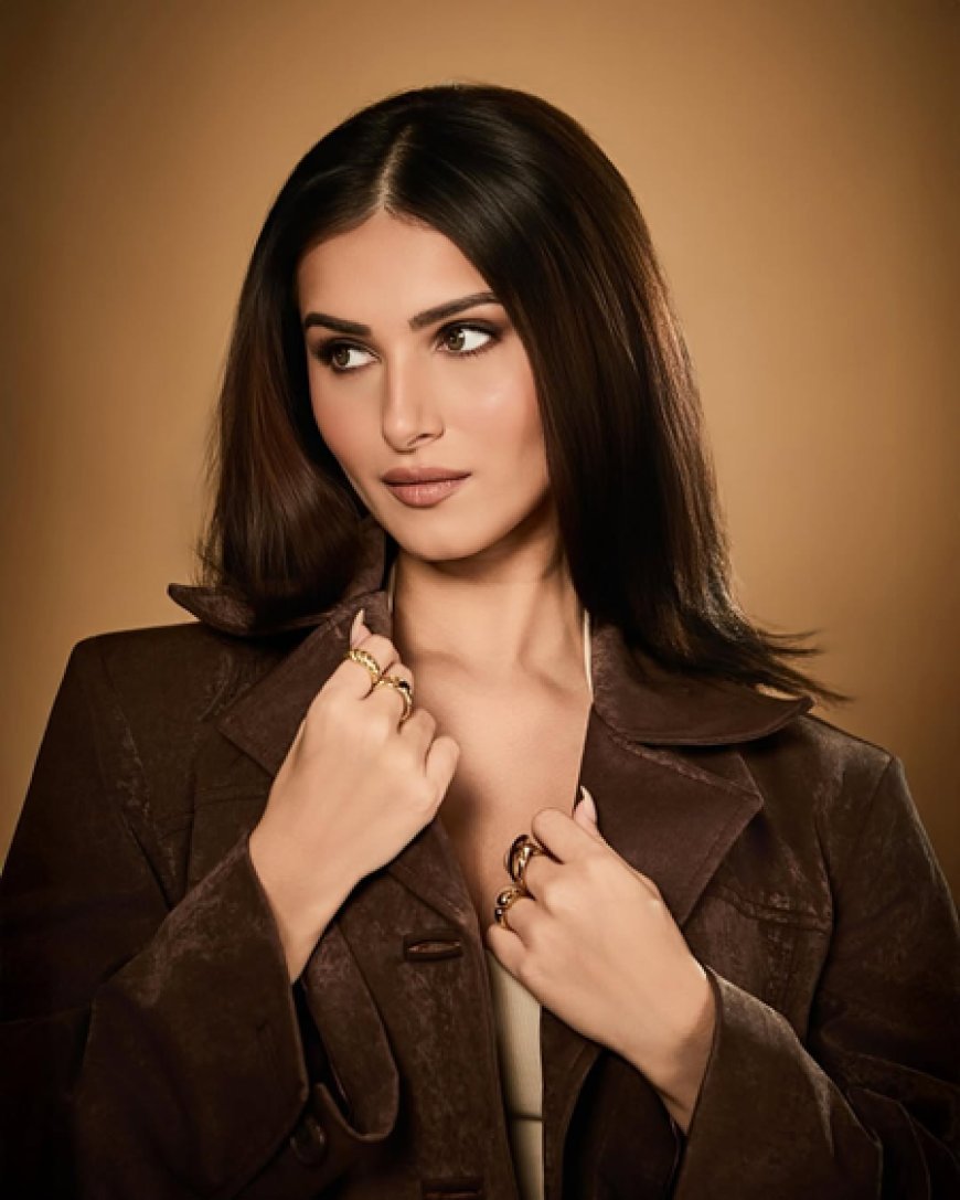 Tara Sutaria embraces her Parsi side, searches for egg on in-flight menu at 6 AM