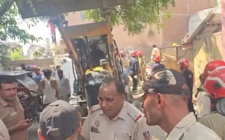Suspected cylinder blast triggers building collapse in Delhi's Mukundpur, six injured