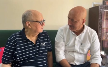 Anupam Kher reveals the person who opened doors to a larger world for him