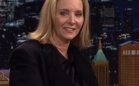 Lisa Kudrow reveals her son used to call Jennifer Aniston 'mummy'