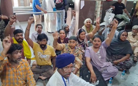 Disabled persons stage protest at Phagwara Civil Hospital over poor arrangements for certificate camp