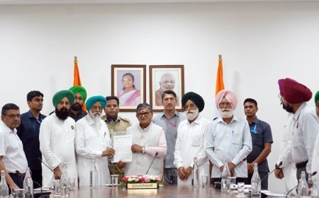 SKM (Punjab) Submits Memorandum to Punjab Governor on Farmers’ Issues