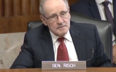 US Senate advances bill to counter foreign influence, hidden lobbying