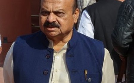 K'taka ex-CM Bommai calls Emergency dark chapter, says Congress murdered democracy