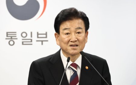South Korea's Unification Minister calls for moving away from 'denuclearisation first' policy for North Korea