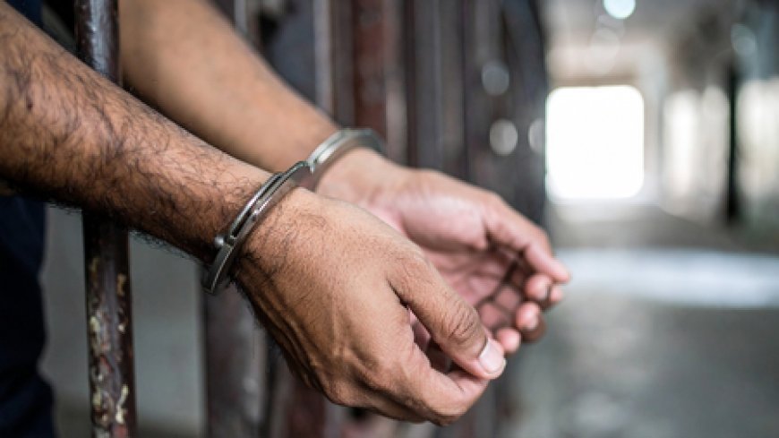Lucknow auto driver accused of assaulting exam-bound girls injured in police encounter