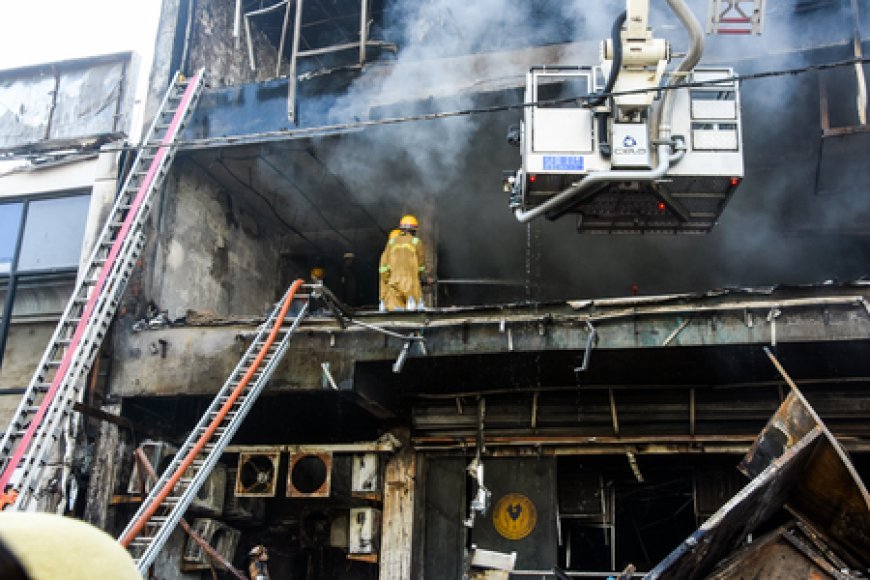 FIR registered in Lucknow fire tragedy that killed 18 people; building owners arrested