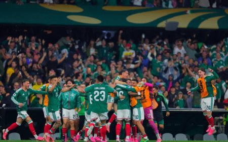 FIFA WC: Perfect Mexico blank Ecuador for first knockout win since 1986 