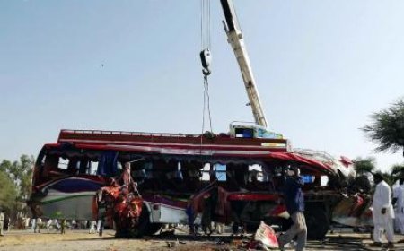 Pakistan: 40 dead, eight injured as bus plunges into ravine near Balochistan-KP border 