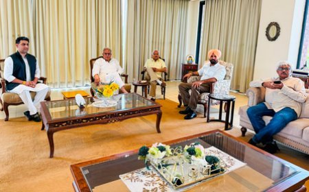 Punjab Congress rival faction meets Baghel, sticks to demand for Warring’s replacement