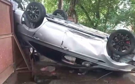 Youth dies as car skids and falls into open drain in Delhi's Vasant Kunj; residents complain of inaction by DDA