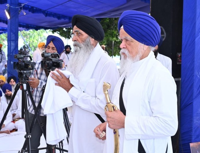 SGPC would construct a Shaheedi Memorial at Harike Pattan, where the names of the martyrs would be inscribed.