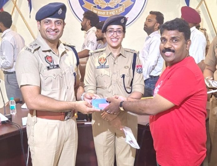 Kapurthala Police Recover 250 Stolen Mobile Phones Worth Around ₹50 Lakh, Appeal Citizens to Use CEIR Portal
