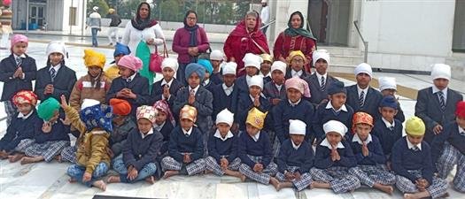 A visit to Gurdwara Shri Fatehgarh Sahib organized by Aryans Public School
