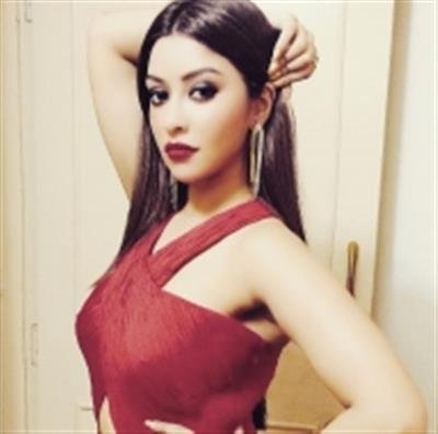 Payal Ghosh files FIR against Anurag Kashyap for rape, wrongful restrain, other charges