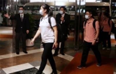  HK unlikely to ease curbs on gatherings