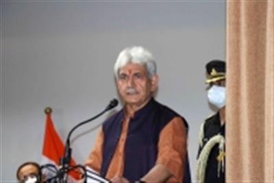  J&K LG condemns terrorist attack on CRPF personnel