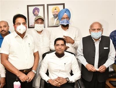 Prince Khullar takes charge as Sr. Vice Chairman of PYDB in the presence of Cabinet Ministers
